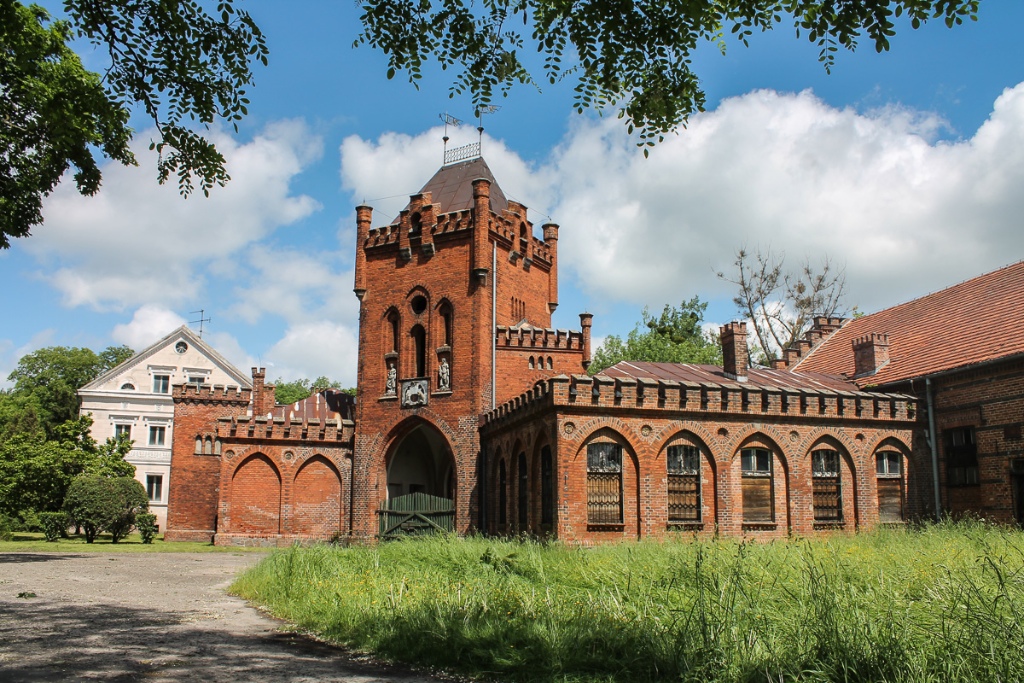 Założenie pałacowe w Taczanowie