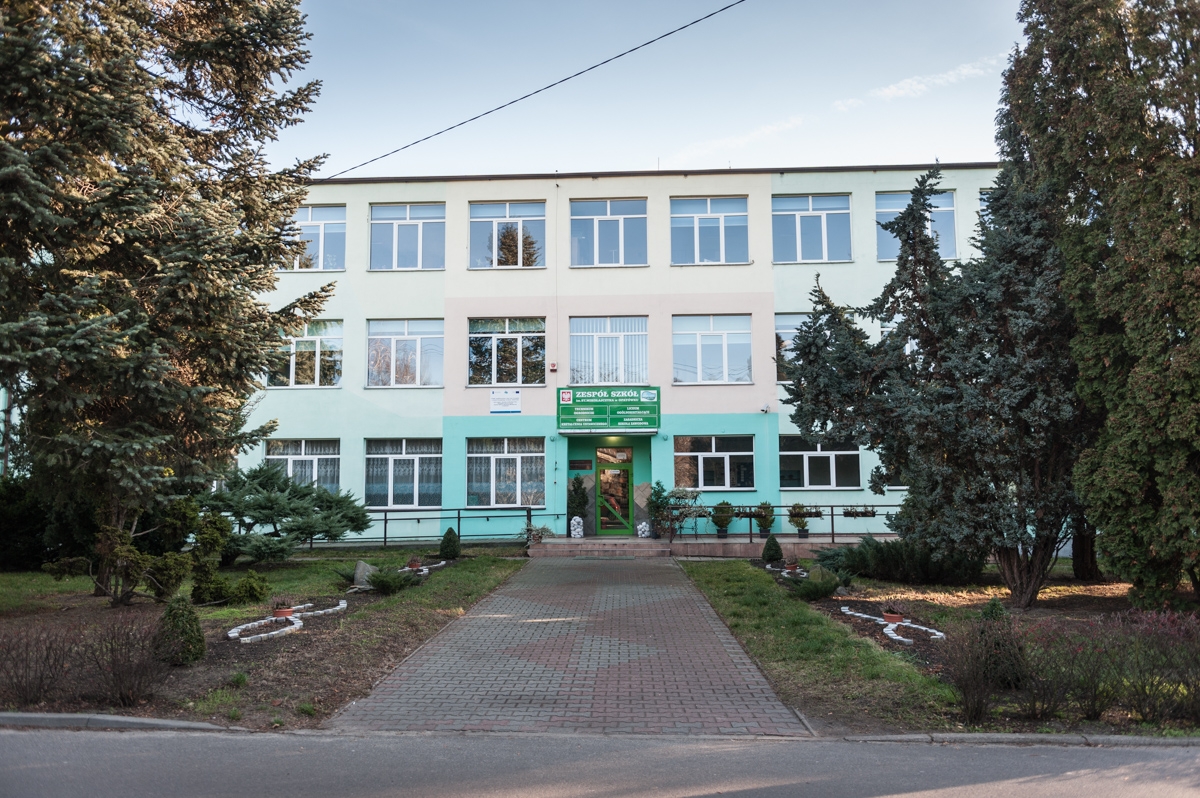 Zespole Szkół im. Stanisława Mikołajczyka