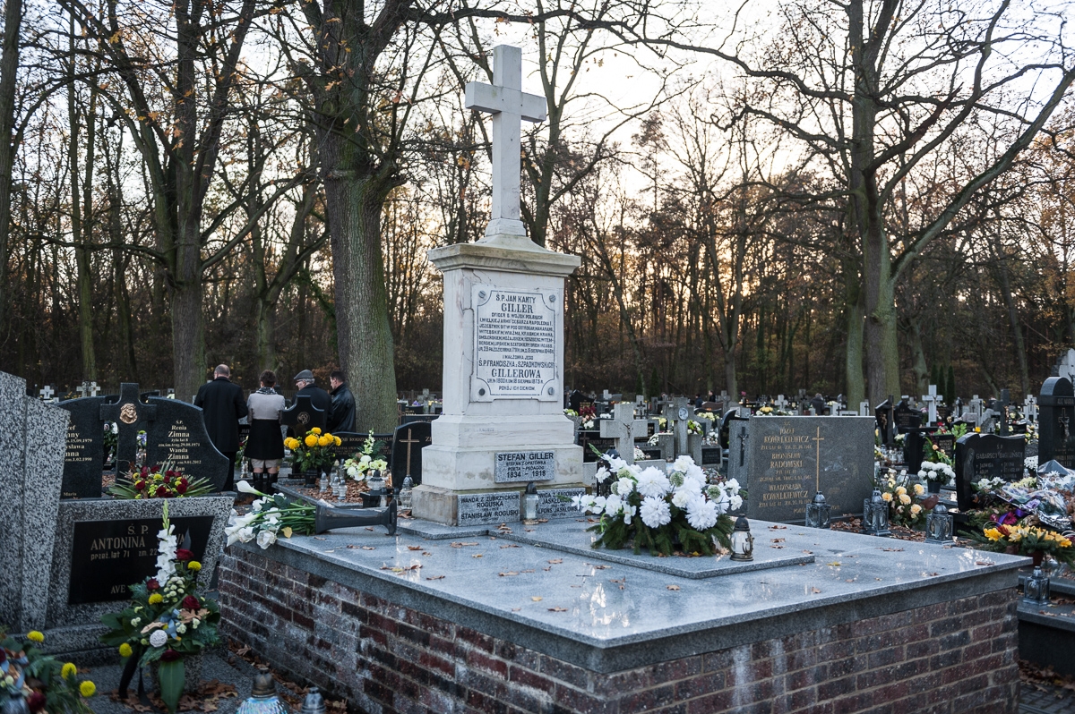 Grób Stefana Gillera na cmentarzu w Opatówku