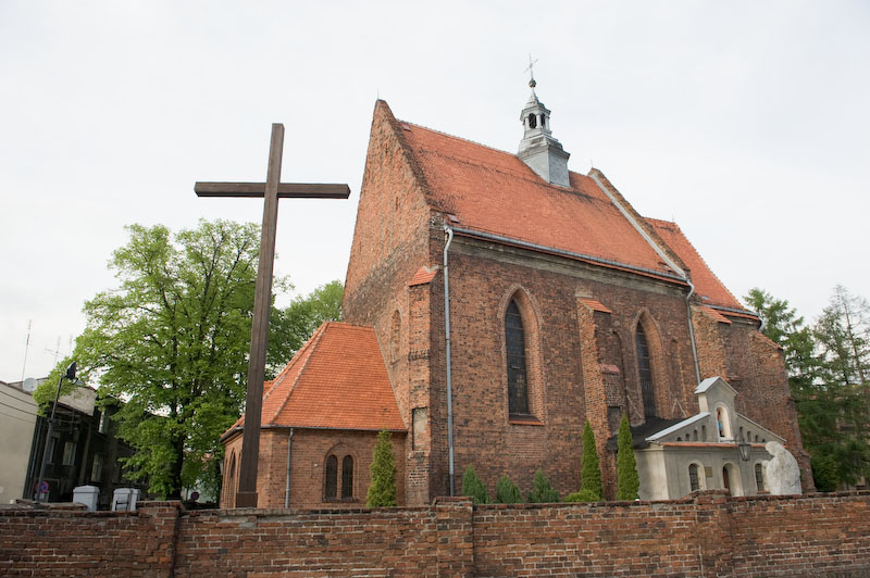 Kościół farny pw. NMP Wniebowziętej w Ostrzeszowie