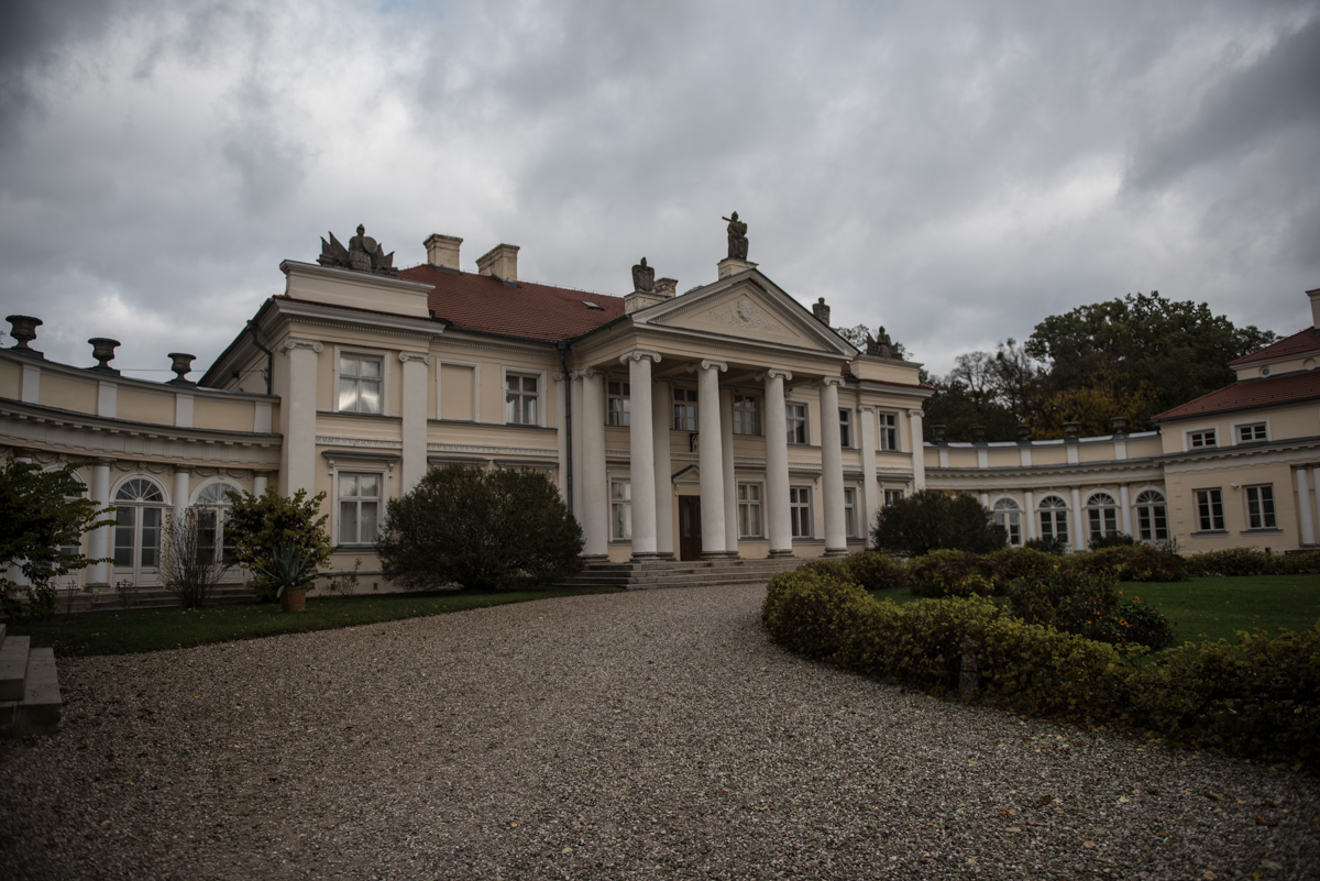 Pałac w Śmeiłowie