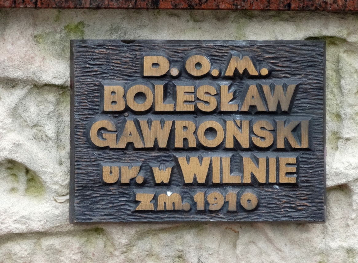 Grób Bolesława Gawrońskiego na cmentarzu w Szymanowicach