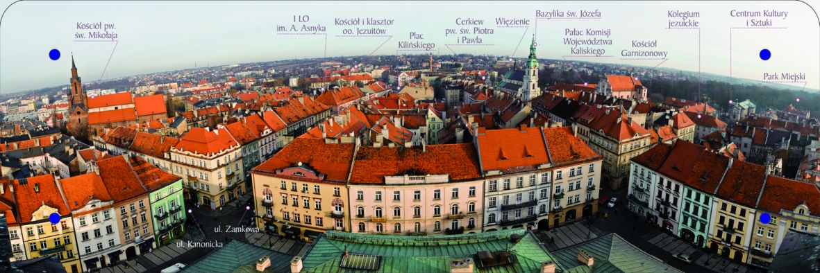 Widok z ratuszowej wieży w kierunku północnym