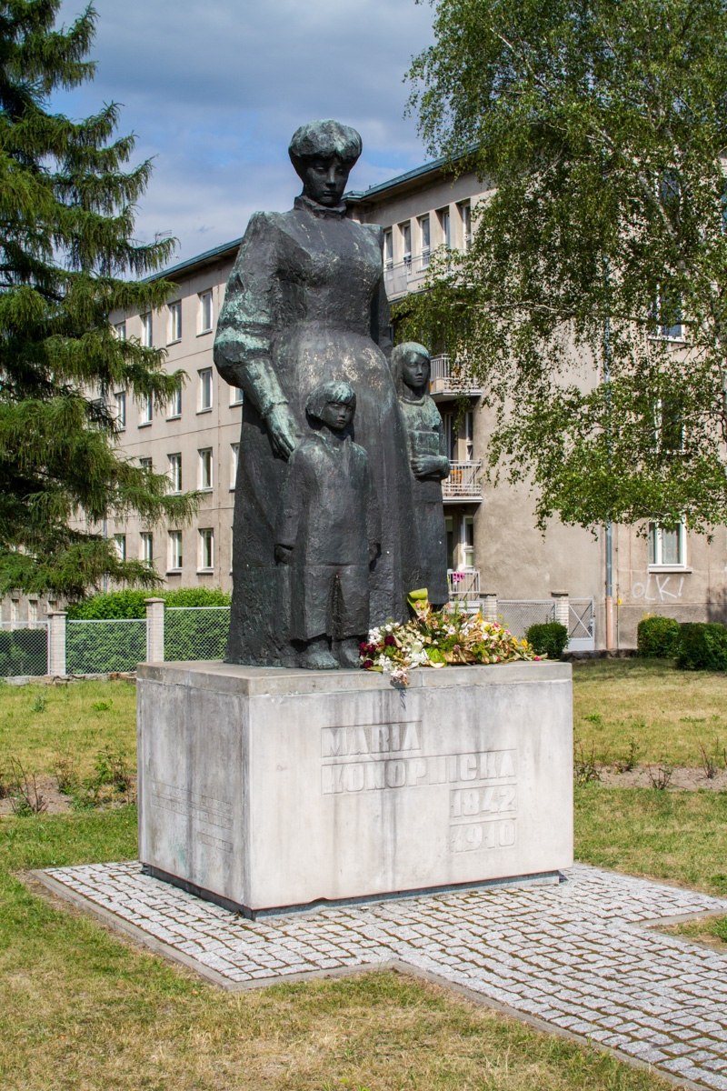 Pomnik Marii Konopnickiej