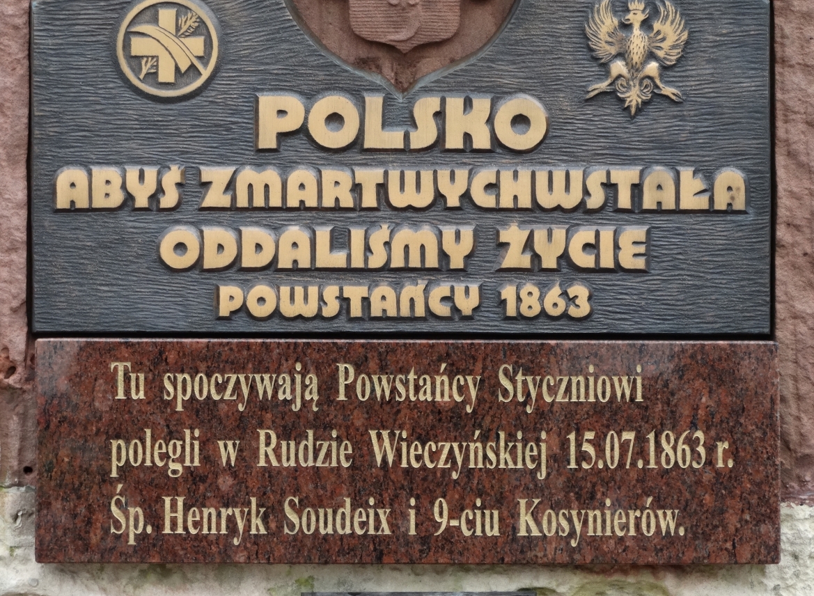 Grobowiec poległych w bitwie pod Rudą Wieczyńską na cmentarzu w Szymanowicach