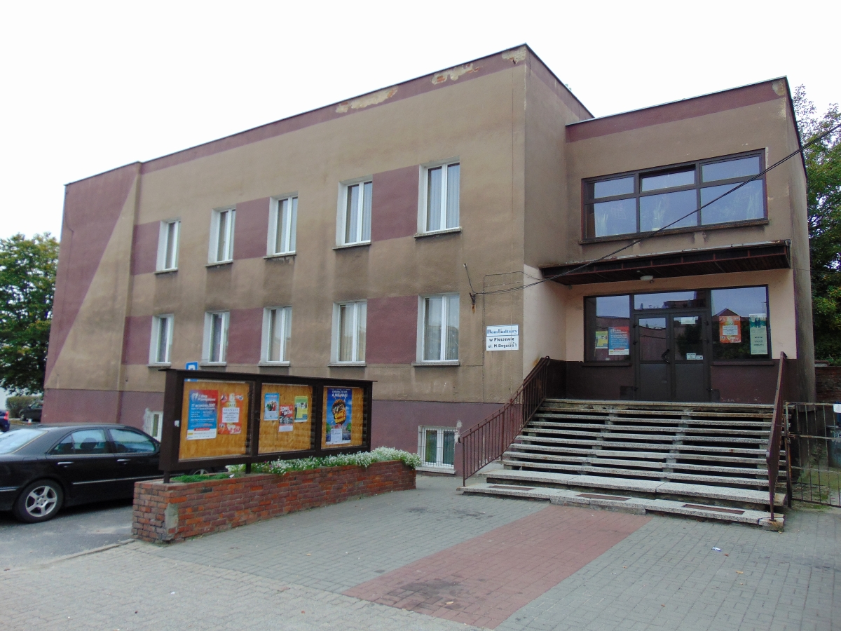 Domu Kultury w Pleszewie