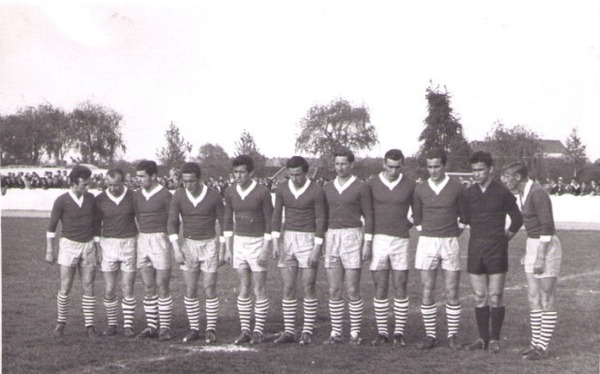 Zygmunr Marciniak (czwarty z lewej)