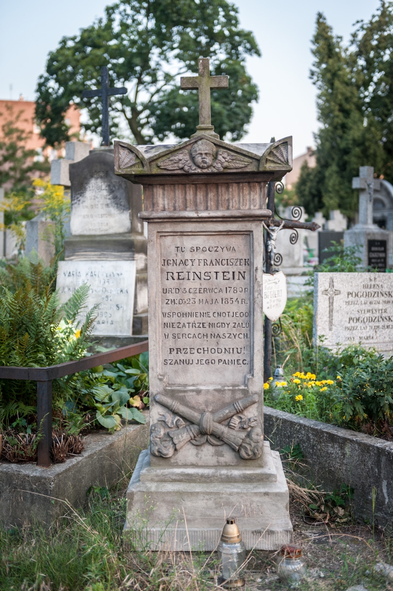 Grób Franciszka Reinsteina na cmentarzu Miejskim w Kaliszu