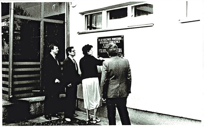 Uroczystości nadania Miejskej BibliotecePublicznej w Krotoszynie imienia Drkadego Fidlera